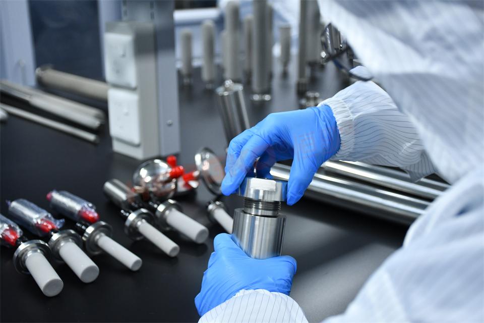 299B442EB30F9EA6D2B24EBF0729FD23