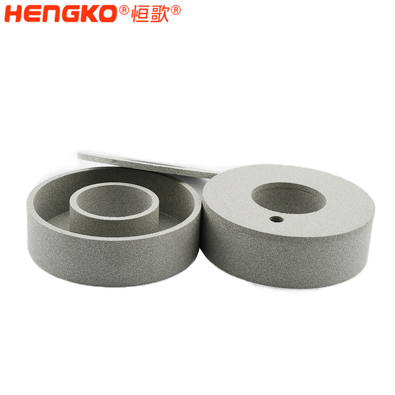 恒歌加工結(jié)構(gòu)異形燒結(jié)不銹鋼濾芯耐高溫耐腐蝕金屬燒結(jié)多孔過(guò)濾器 Featured Image
